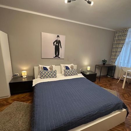 Casa Corona Brasov Bagian luar foto
