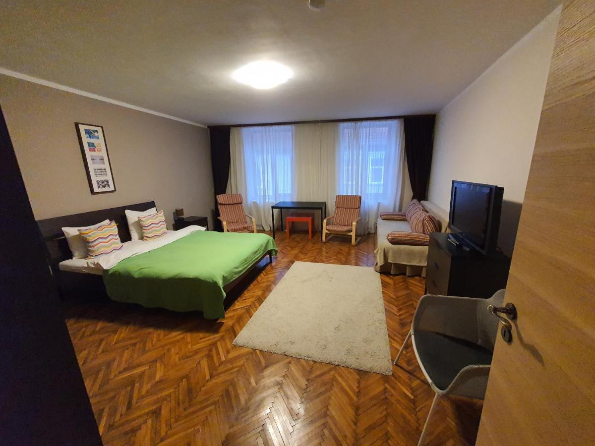 Casa Corona Brasov Bagian luar foto