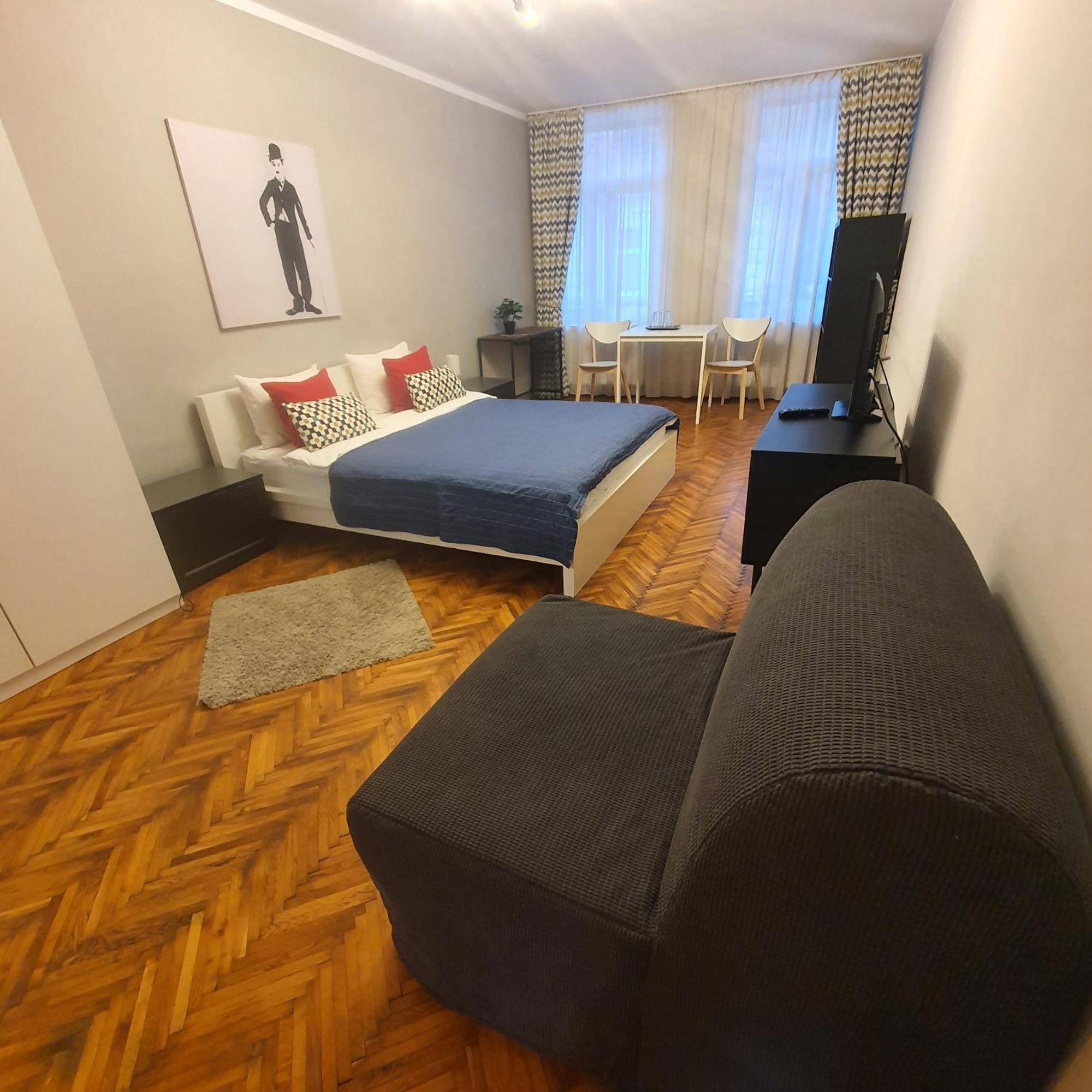 Casa Corona Brasov Bagian luar foto