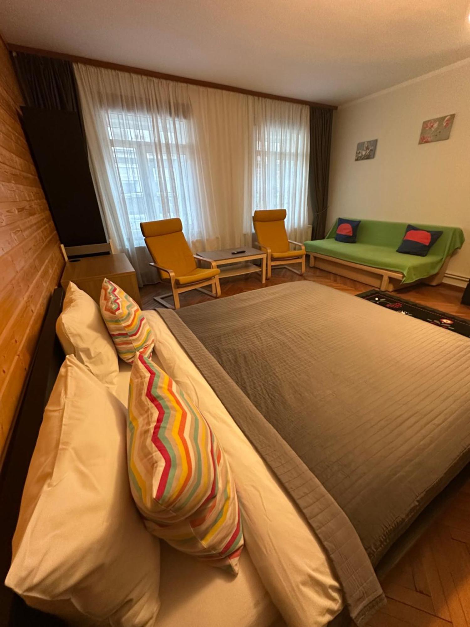 Casa Corona Brasov Bagian luar foto