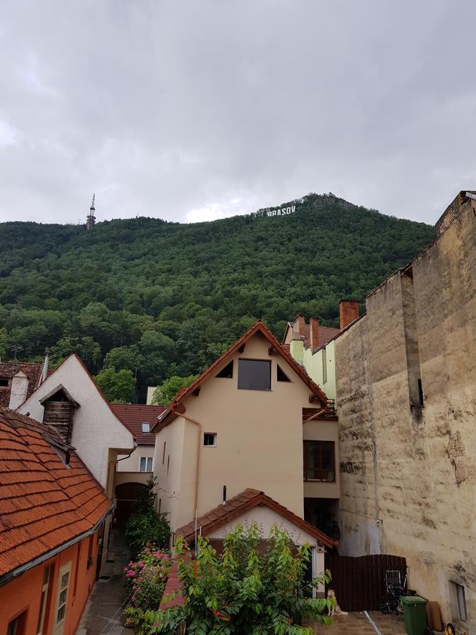 Casa Corona Brasov Bagian luar foto
