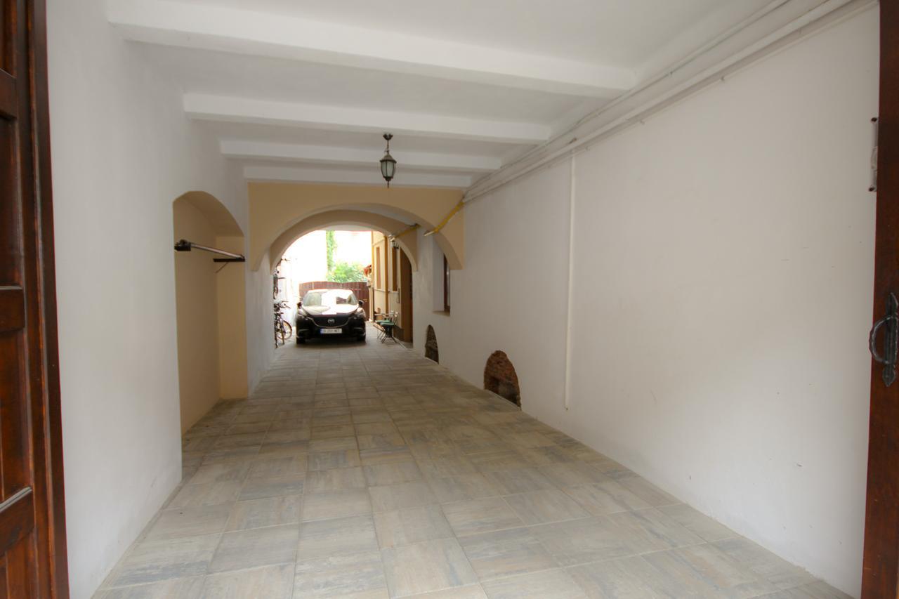 Casa Corona Brasov Bagian luar foto