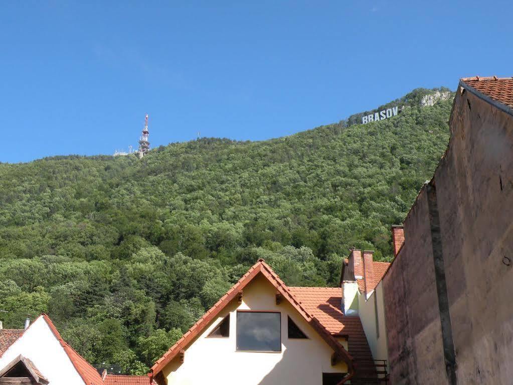 Casa Corona Brasov Bagian luar foto